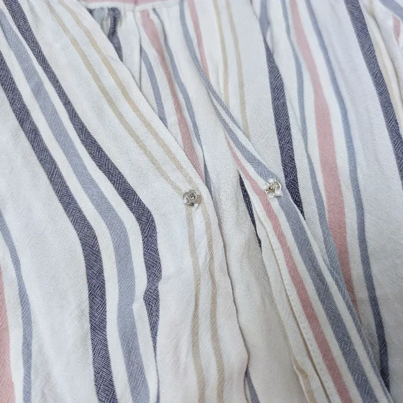 LIZ CLAIBORNE Wrap Blouse Sleeveless Striped White Blue Blush Crossover Medium - Picture 9 of 11